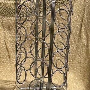 Keureg K-Kup Karousel 36 K-Kup Holder Gently Used Crome Colored